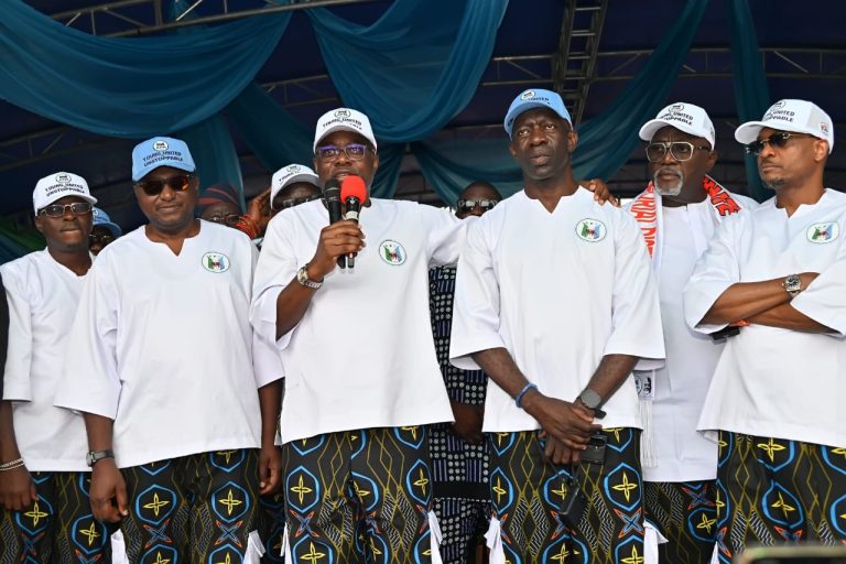 2027: Makinde Declares APM Victory Assured, Welcomes Thousands of APC Defectors