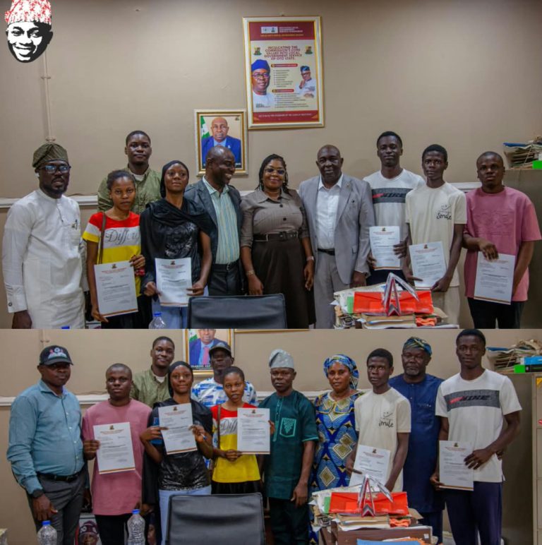 Ibadan North Council Chairman, Olufade, Presents Admission Letters To Six Scholarship Beneficiaries Of Abiola Ajimobi Technical University